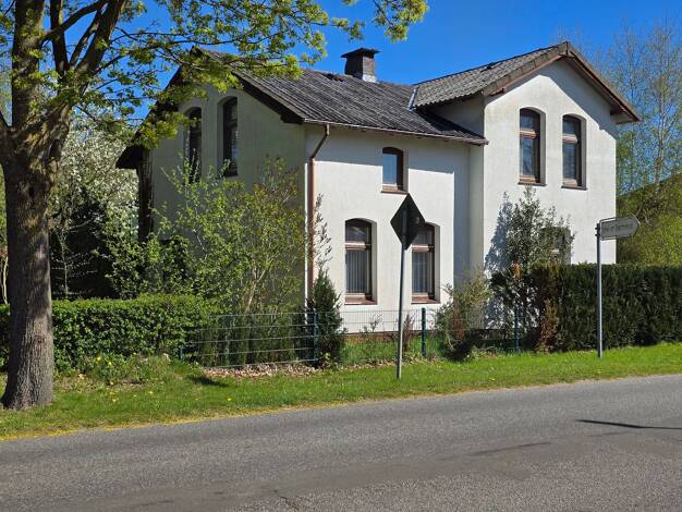 Einfamilienhaus zum Kauf 250.000 € 6 Zimmer 118 m² 1.100 m² Grundstück frei ab sofort Nortorf 24589