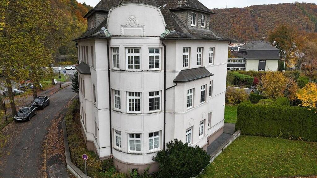 Wohnung zum Kauf 140.000 € 4 Zimmer 111 m² Werdohl 58791