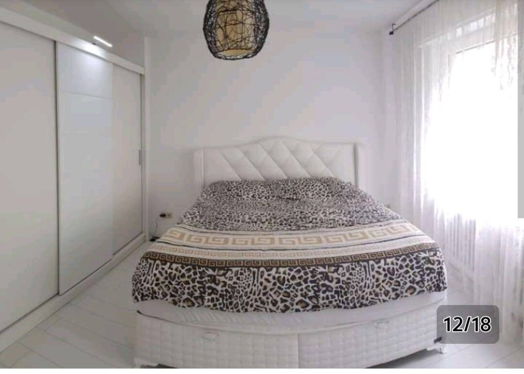 Property thumbnail 8