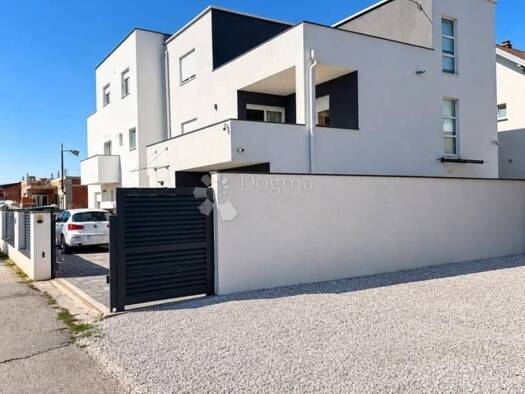 Einfamilienhaus zum Kauf 690.000 € 7 Zimmer 257 m² Retkovec, Donja Dubrava Zagreb 10000