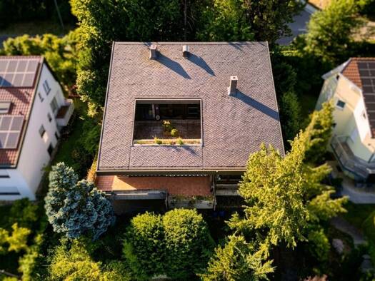 Einfamilienhaus zum Kauf 949.000 € 11 Zimmer 325 m² 896 m² Grundstück Schwaikheim 71409