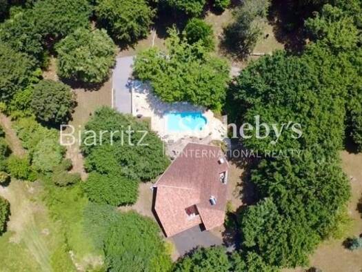 Einfamilienhaus zum Kauf 2.900.000 € 7 Zimmer 300 m² 10.966 m² Grundstück Place Sauveur Atchoarena 2 Bidart 64210