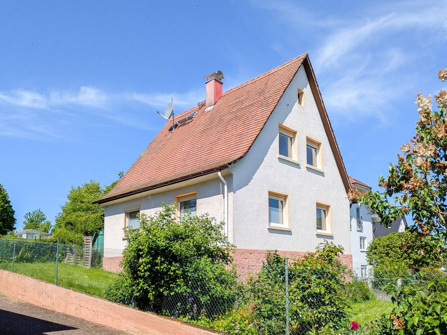 Haus – Erlenbach, Odenwaldkreis - Ansicht 2