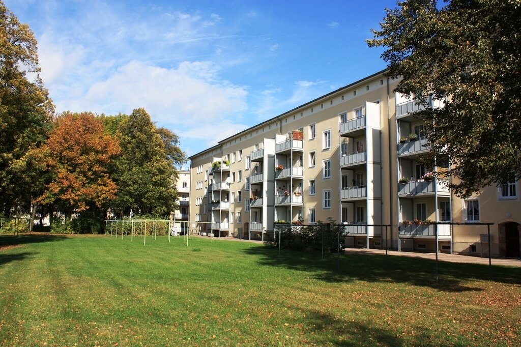 Wohnung zur Miete 300 € 2 Zimmer 59,3 m²<br/>Wohnfläche EG<br/>Geschoss 01.03.2025<br/>Verfügbarkeit Reitbahnstr. 52 Zentrum 013 Chemnitz 09111