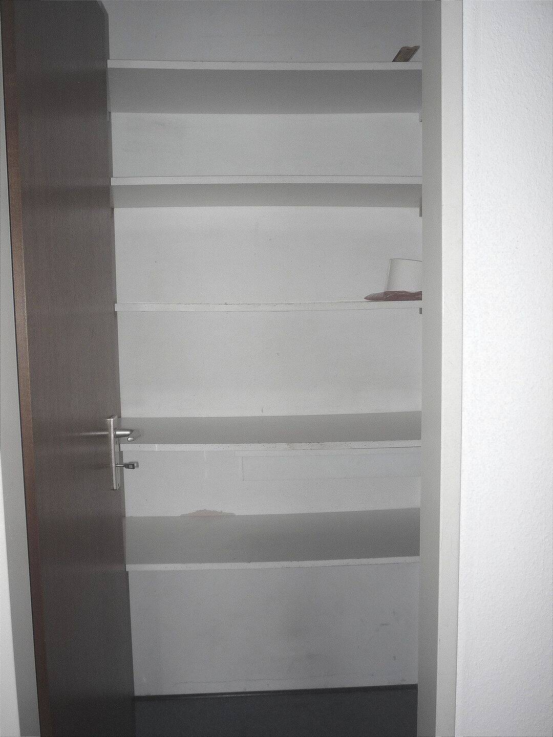 Gemütliche 2 Zimmer Wohnung mit Balkon und Aufzug.. Zentrumsnah! – Leverkusen – Vorschaubild 7