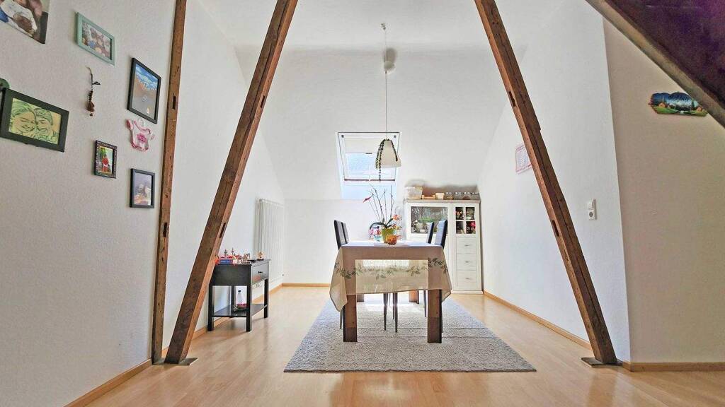 Wohnung zum Kauf 398.000 € 3 Zimmer 96 m² Bad Cannstatt Stuttgart 70372