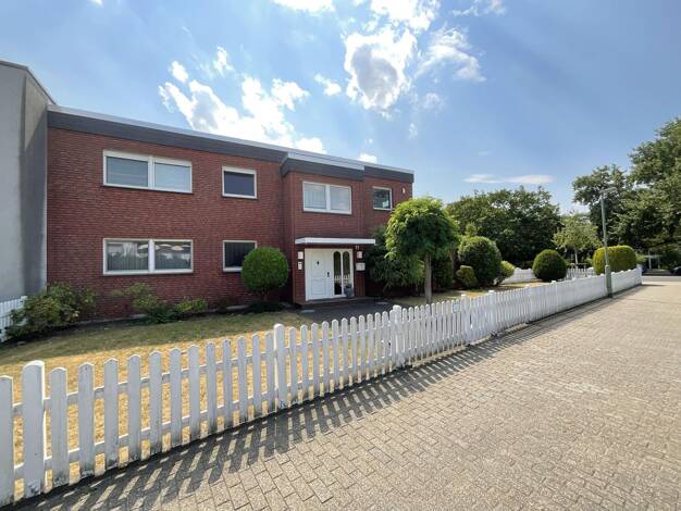 Mehrfamilienhaus zum Kauf 550.000 € 6 Zimmer 284 m² 918 m² Grundstück Bergheim Rheinhausen 47228