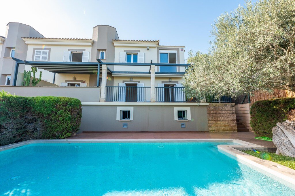 Reihenmittelhaus zum Kauf 1.290.000 € 4 Zimmer 365 m²<br/>Wohnfläche 354 m²<br/>Grundstück Palma de Mallorca 07000