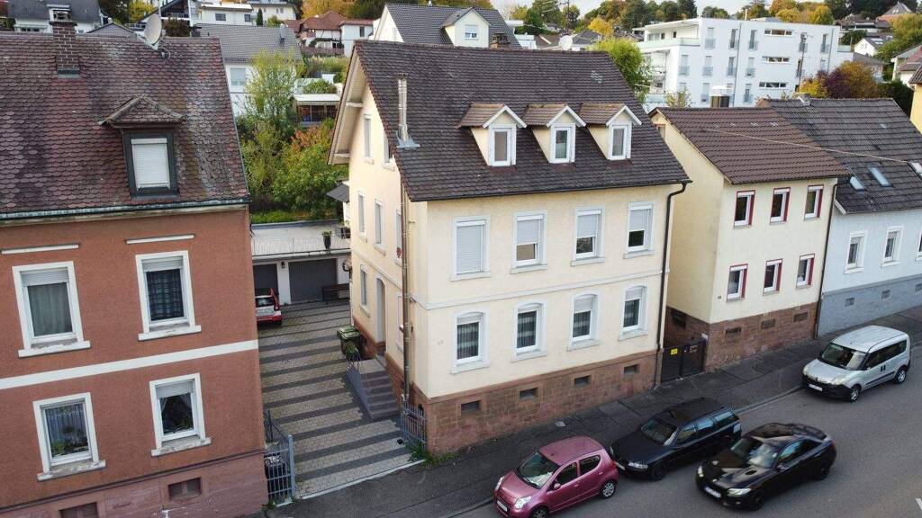 Mehrfamilienhaus zum Kauf 699.000 € 10 Zimmer 220 m² 395 m² Grundstück Lahr Lahr/Schwarzwald 77933