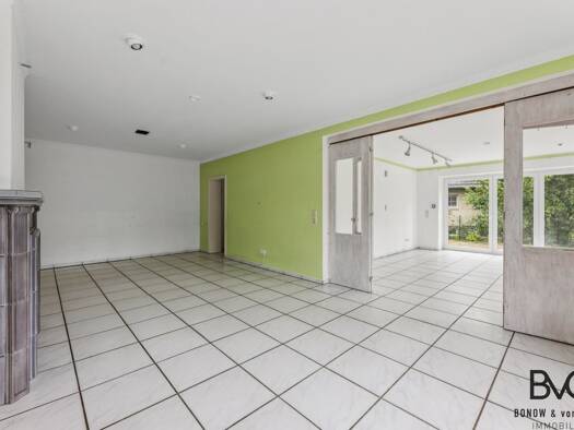 Einfamilienhaus zum Kauf 669.000 € 8 Zimmer 176,5 m² 1.288 m² Grundstück Wedel 22880