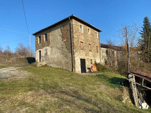 Rustico zum Kauf 80.000 € 10 Zimmer 600 m² 120.000 m² Grundstück Mioglia 17040