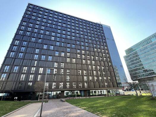 Laden zur Miete 27,50 € Wien 1220