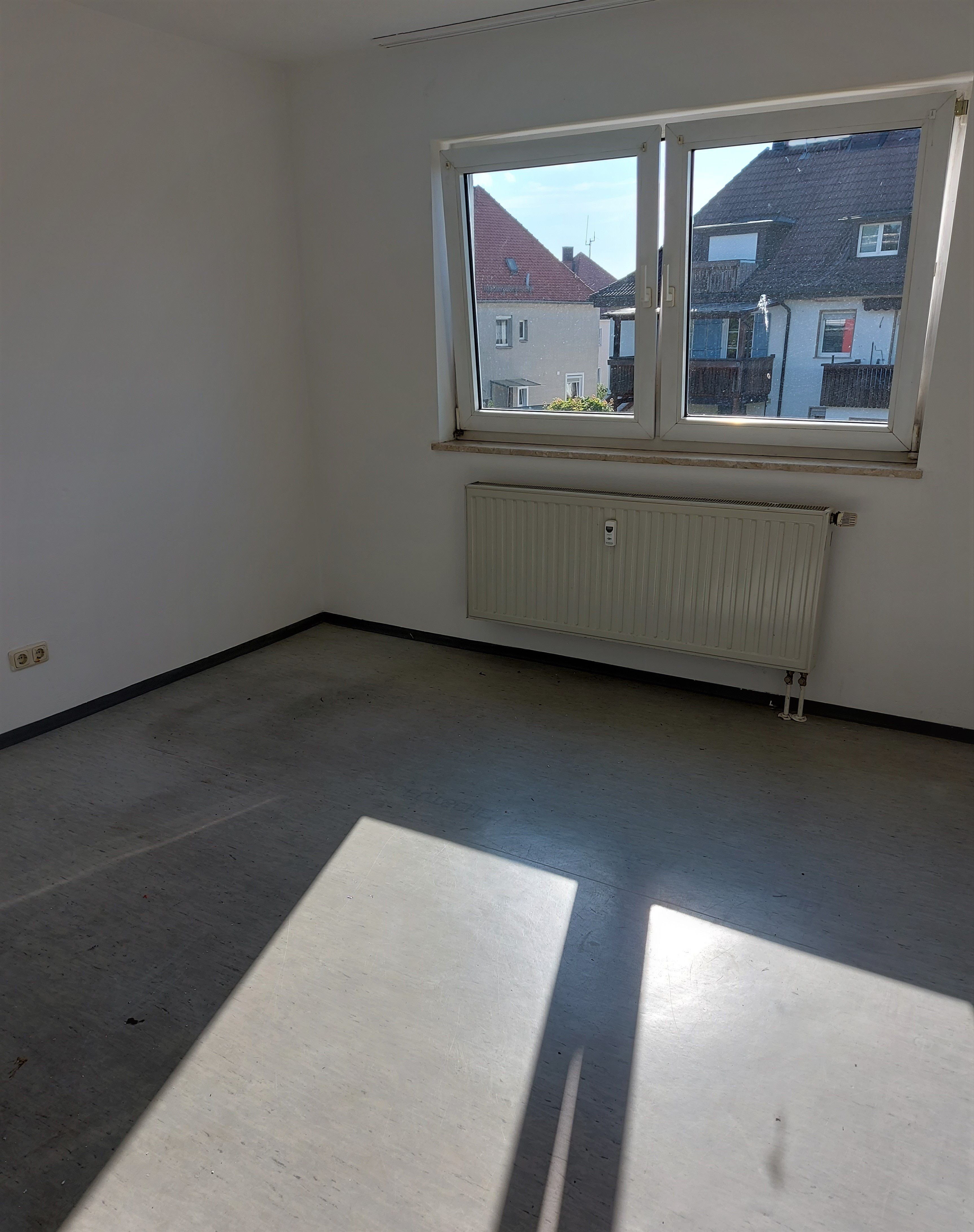 Wohnung zur Miete 260 € 1 Zimmer 22,1 m²<br/>Wohnfläche 1.<br/>Geschoss ab sofort<br/>Verfügbarkeit Scheffelstr. 44 Roter Hügel Bayreuth 95445