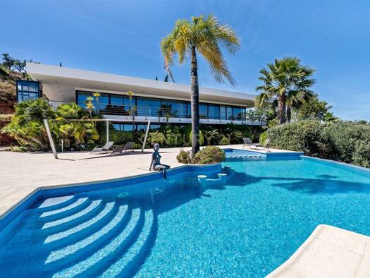 Haus zum Kauf 2.750.000 € 201 m² 500.000 m² Grundstück Mexilhoeira Grande 8500