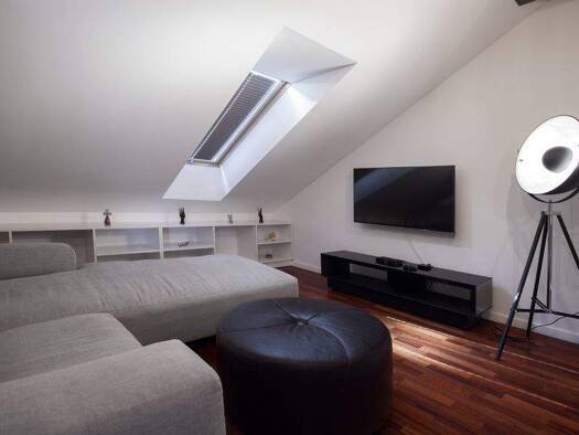 Wohnung zur Miete 457 € 1 Zimmer 45,3 m² EG frei ab 01.03.2026 Augustastraße 85 Elberfeld Wuppertal 42119