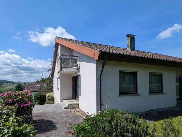 Einfamilienhaus zum Kauf 590.000 € 10 Zimmer 209,8 m² 570 m² Grundstück Enzberg Mühlacker 75417