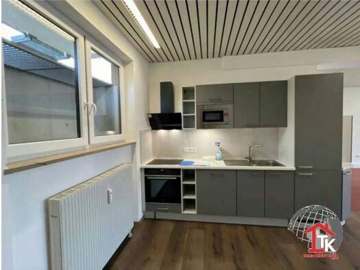 Wohnung zur Miete 990 € 3 Zimmer 126 m² frei ab sofort Ansbach 91522