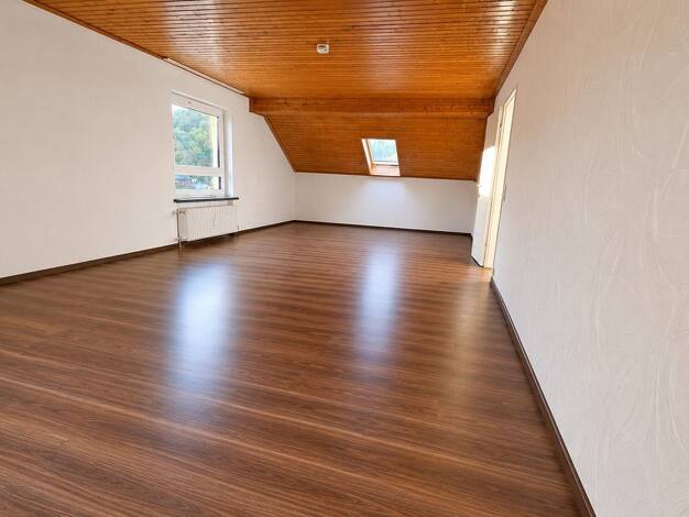 Wohnung zur Miete 760 € 3 Zimmer 92 m² 2. Geschoss Raiffeisenstraße 14-16 Unkelbach Remagen 53424