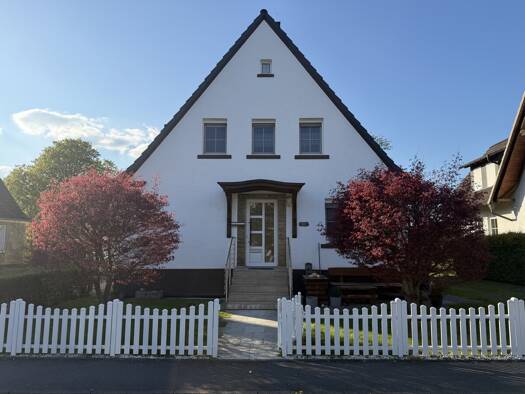 Doppelhaushälfte zum Kauf 239.000 € 3 Zimmer 100 m² 394 m² Grundstück Crumbach Lohfelden 34253