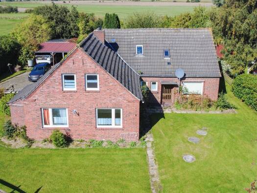 Mehrfamilienhaus zum Kauf 135.000 € 9 Zimmer 140 m² 1.586 m² Grundstück Osteel 26529