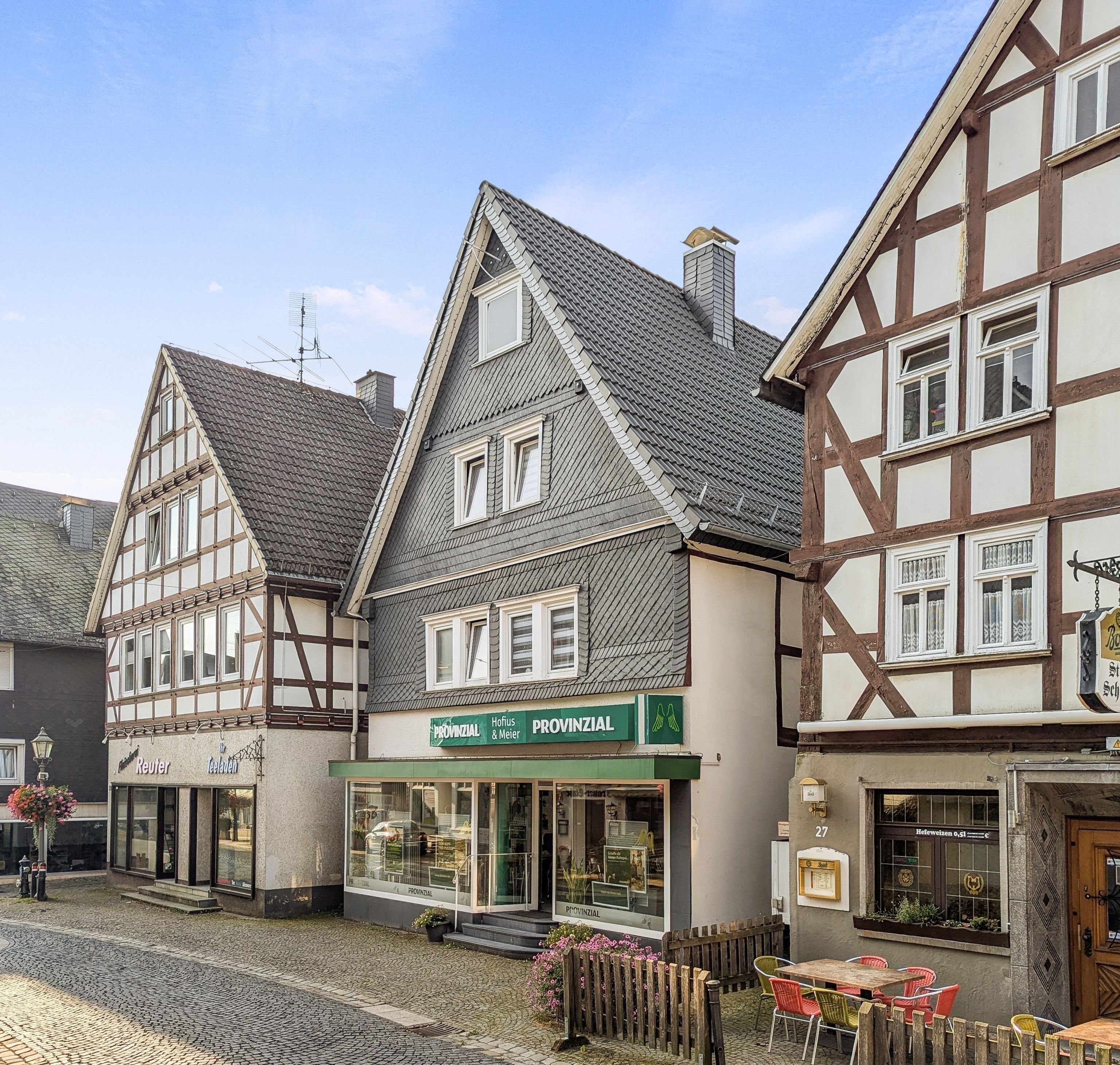 Wohn- und Geschäftshaus zum Kauf als Kapitalanlage geeignet 193.000 € 7 Zimmer 289,6 m²<br/>Fläche 221 m²<br/>Grundstück Bad Laasphe Bad Laasphe 57334