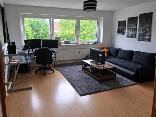 Wohnung zur Miete 375 € 1,5 Zimmer 38 m² Geschoss 1/5 frei ab 01.10.2026 Nekesweg 1 Bergerhausen Essen 45136