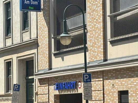 Außenstellplatz zur Miete 99 € Parkhaus Breiter Weg / Leibnizstraße 2 Altstadt Magdeburg 39104