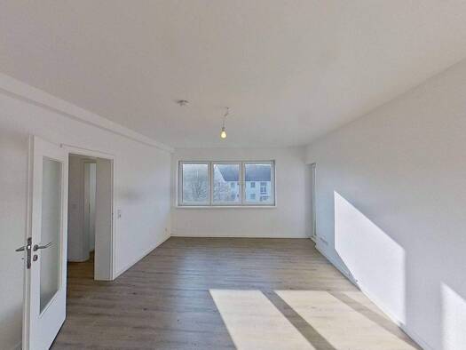 Studio zur Miete 640 € 3 Zimmer 73 m² 1. Geschoss frei ab 15.02.2026 Meudonstraße 4 Vorwerk Celle 29229