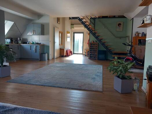 Maisonette zur Miete 1.100 € 3,5 Zimmer 115 m² Geschoss 2/3 frei ab 01.08.2026 Oberotterbach 76889