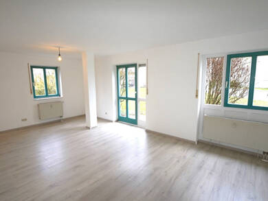 Wohnung zur Miete 365 € 1 Zimmer 36 m² frei ab 01.09.2025 Dörfles-Esbach 96487