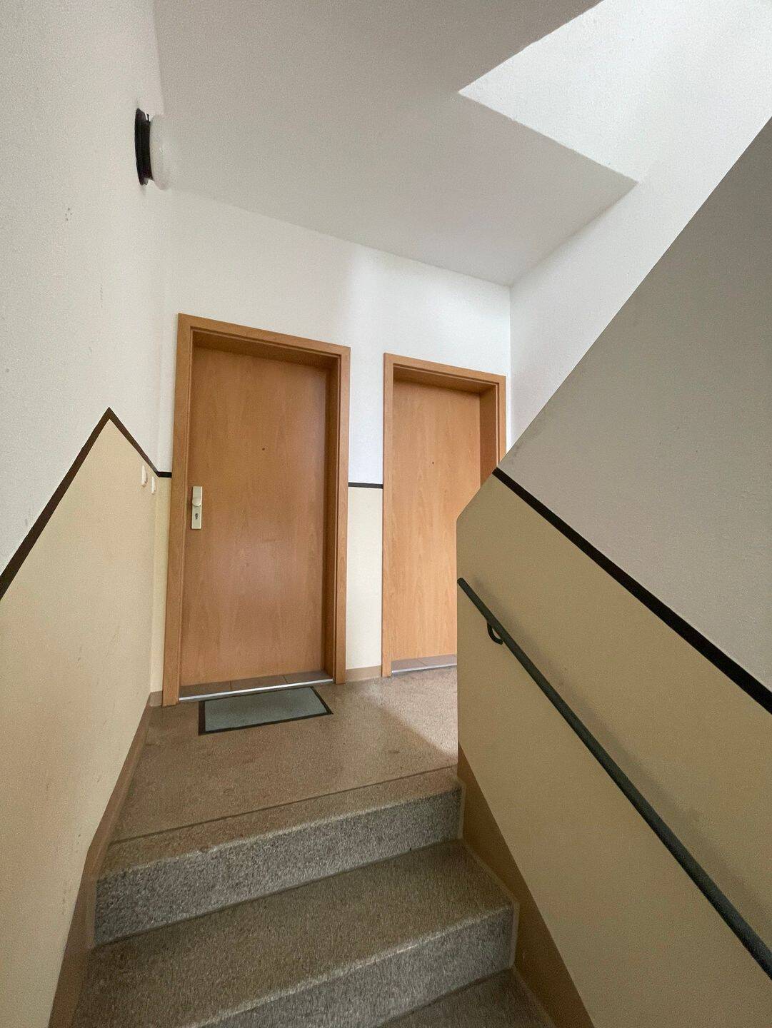 SUPER! schöne Lage und 2 Räume mit Balkon- Was will man mehr!? – Beethovenstr. 52a we 2, 9130 Chemnitz – Vorschaubild 4
