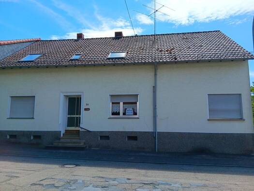Einfamilienhaus zum Kauf provisionsfrei 169.000 € 8 Zimmer 170 m² 463 m² Grundstück Hauptstraße 59 Lambsborn 66894
