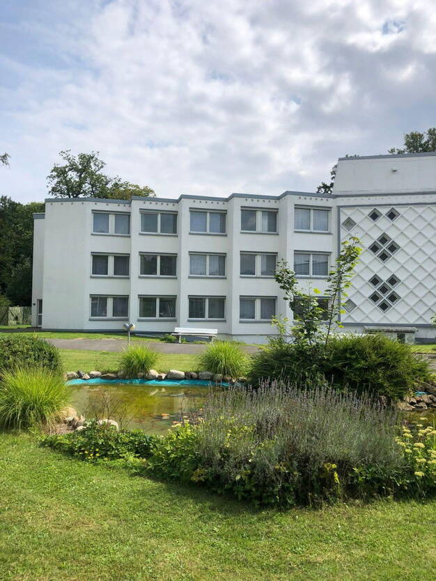 Mehrfamilienhaus zur Miete 18 € 50 Zimmer 4.500 m² 18.500 m² Grundstück Bad Meinberg Horn-Bad Meinberg 32805