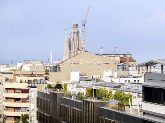 Studio zum Kauf 1.250.000 € 2 Zimmer 82 m² EG Barcelona 08037