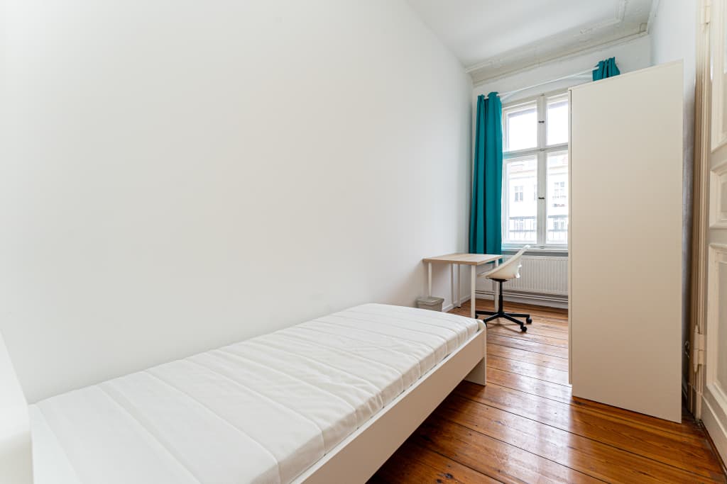 Wohnung zur Miete Wohnen auf Zeit 699 € 1 Zimmer 11 m²<br/>Wohnfläche ab sofort<br/>Verfügbarkeit Kaiser-Friedrich-Straße Charlottenburg Berlin 10627