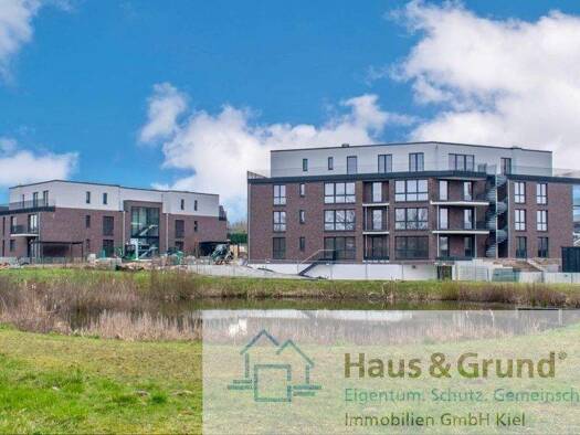 Wohnung zur Miete 1.160 € 3 Zimmer 86 m² 2. Geschoss frei ab 01.01.2026 Moorkoppel 1 Preetz 24211