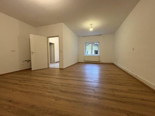 Wohnung zur Miete 327 € 1 Zimmer 42,3 m² 1. Geschoss Bahnhofstraße 10 Lambach 4650