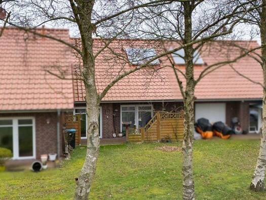 Reihenmittelhaus zum Kauf provisionsfrei 215.000 € 2 Zimmer 70 m² frei ab 01.05.2026 Detern 26847