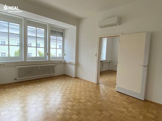 Büro zur Miete 292 € Weiz 8160