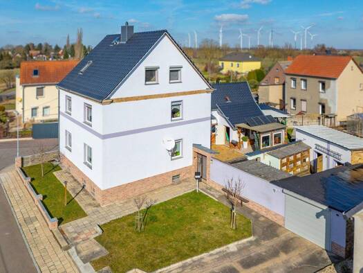 Mehrfamilienhaus zum Kauf 189.000 € 10 Zimmer 175 m² 1.014 m² Grundstück frei ab 01.10.2026 Brehna 06796