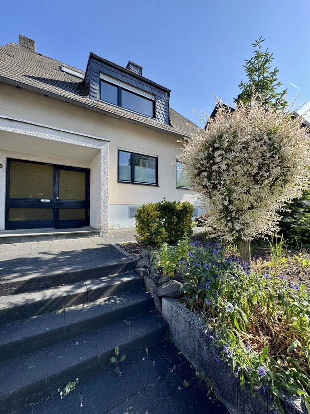 Wohnung zur Miete 990 € 2 Zimmer 94 m² 1. Geschoss Metternich 4 Koblenz 56072