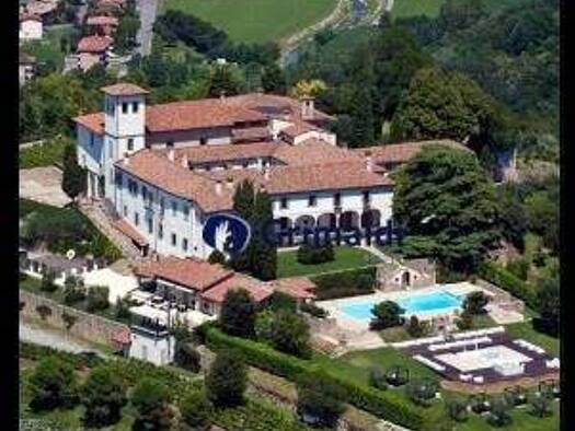 Haus zum Kauf 12.000.000 € 2.500 m² Carobbio degli Angeli 24060