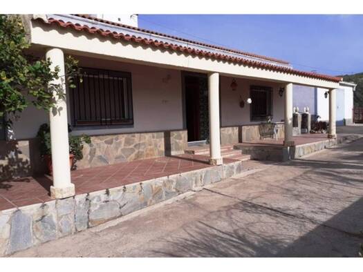 Villa zum Kauf 185.000 € 4 Zimmer 239 m² 914 m² Grundstück Sorbas 04271