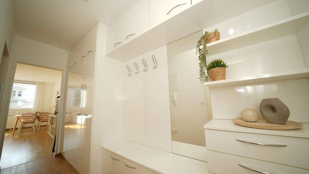 Studio zur Miete 464 € 1 Zimmer 39 m² 1. Geschoss frei ab 01.07.2026 Liebiggasse Geidorf Graz 8010