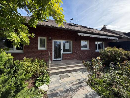 Einfamilienhaus zum Kauf 495.000 € 4 Zimmer 130 m² 559 m² Grundstück Merl Meckenheim 53340