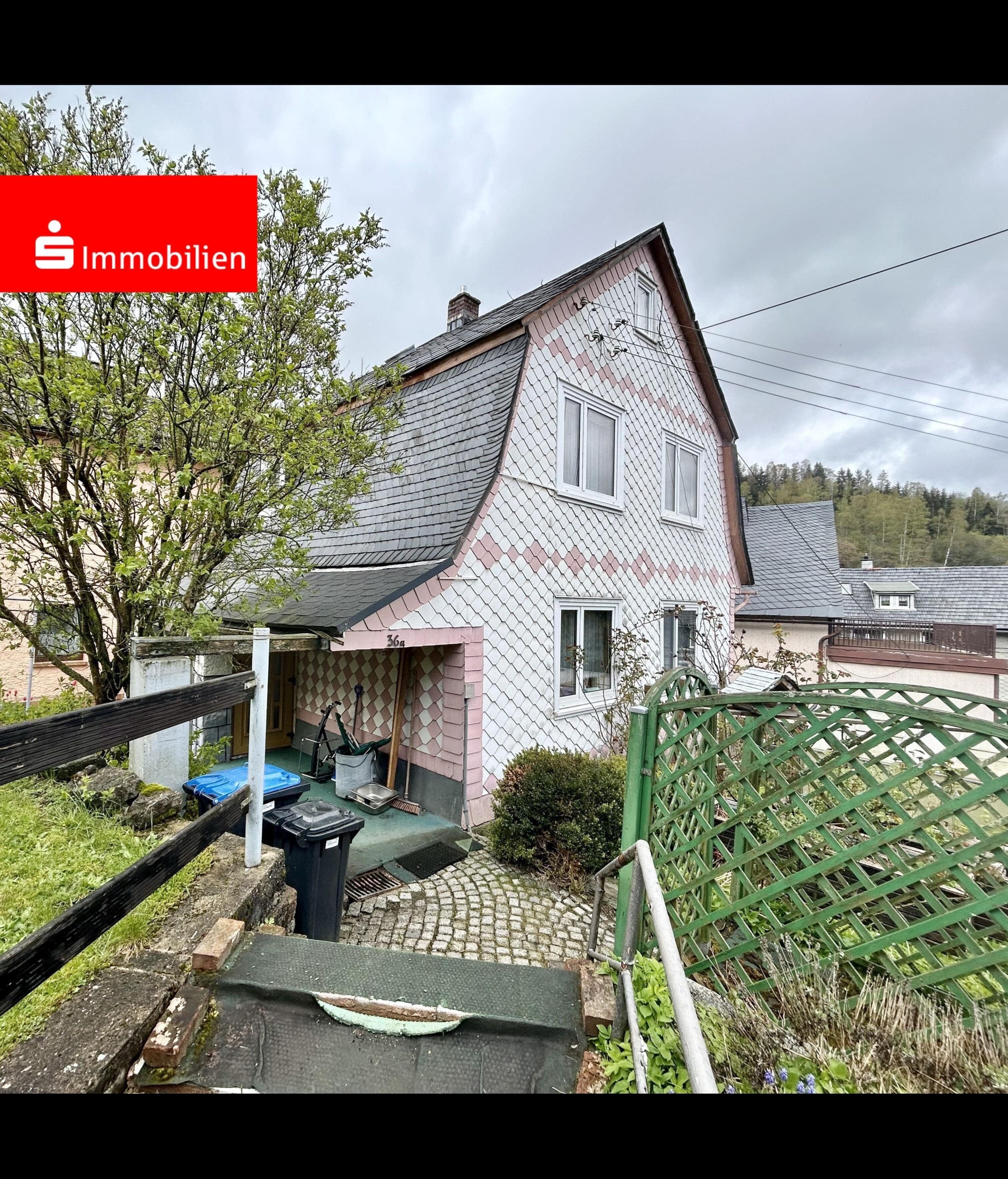 Einfamilienhaus zum Kauf 45.000 € 6 Zimmer 80 m²<br/>Wohnfläche 304 m²<br/>Grundstück ab sofort<br/>Verfügbarkeit Steinach 96523