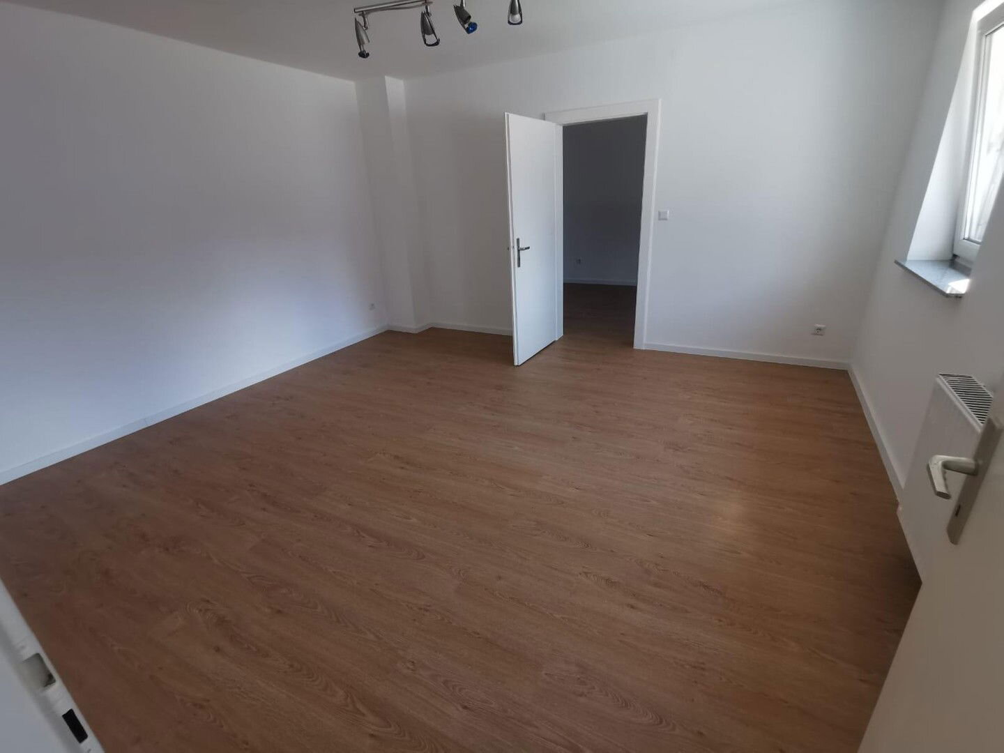 Wohnung zur Miete 650 € 2 Zimmer 51 m²<br/>Wohnfläche 1.<br/>Geschoss Würzburgerstraße 439 Burgfarrnbach 93 Fürth 90768