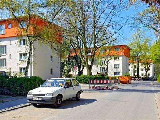 Wohnung zur Miete 1.496 € 3 Zimmer 103,8 m² 3. Geschoss frei ab 03.04.2026 Nesselrodestraße 49a Niehl Köln 50735