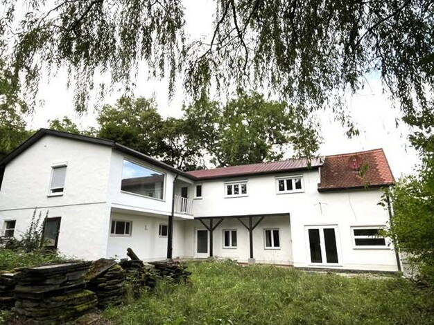 Einfamilienhaus zur Miete 1.550 € 6 Zimmer 181,3 m² 784 m² Grundstück frei ab 01.08.2026 Bamberg 96049