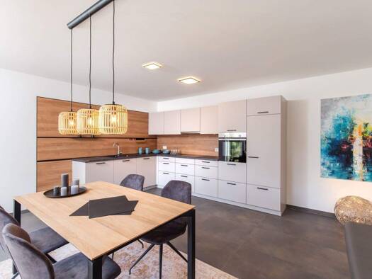 Terrassenwohnung zur Miete 845 € 2 Zimmer 64 m² EG frei ab sofort Schulstraße Ebermannstadt 91320